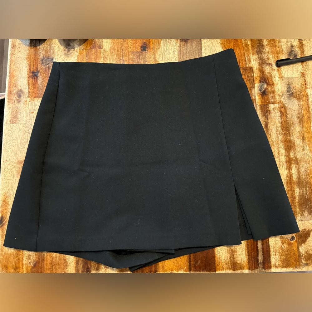 Zara Skort size XL